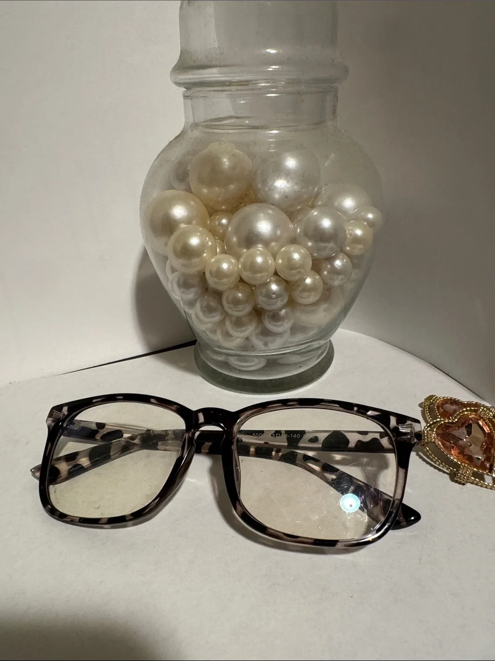 N/A stylish tortoiseshell
